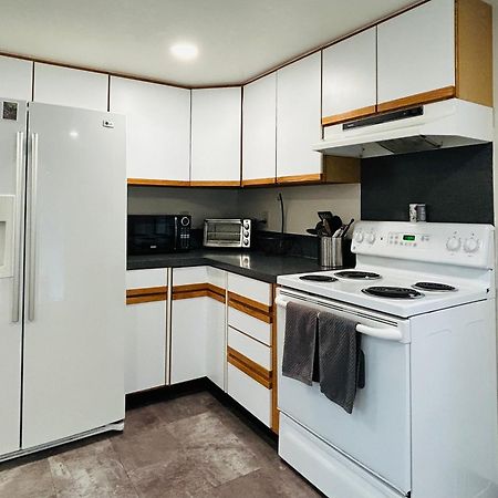 Little Blue Bungalow On Boise'S Bench, Pet Friendly, Fully Fenced Yard With Doggie Door! 2 Miles From Bsu, 5 Minutes From Downtown Boise, Desk And Workstation For Remote Workers, 2 Tv'S Large Walk-In Closet, Good For Mid-Term Stays 외부 사진