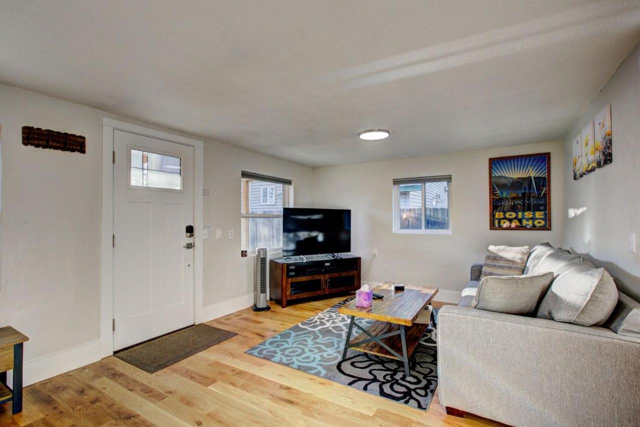 Little Blue Bungalow On Boise'S Bench, Pet Friendly, Fully Fenced Yard With Doggie Door! 2 Miles From Bsu, 5 Minutes From Downtown Boise, Desk And Workstation For Remote Workers, 2 Tv'S Large Walk-In Closet, Good For Mid-Term Stays 외부 사진
