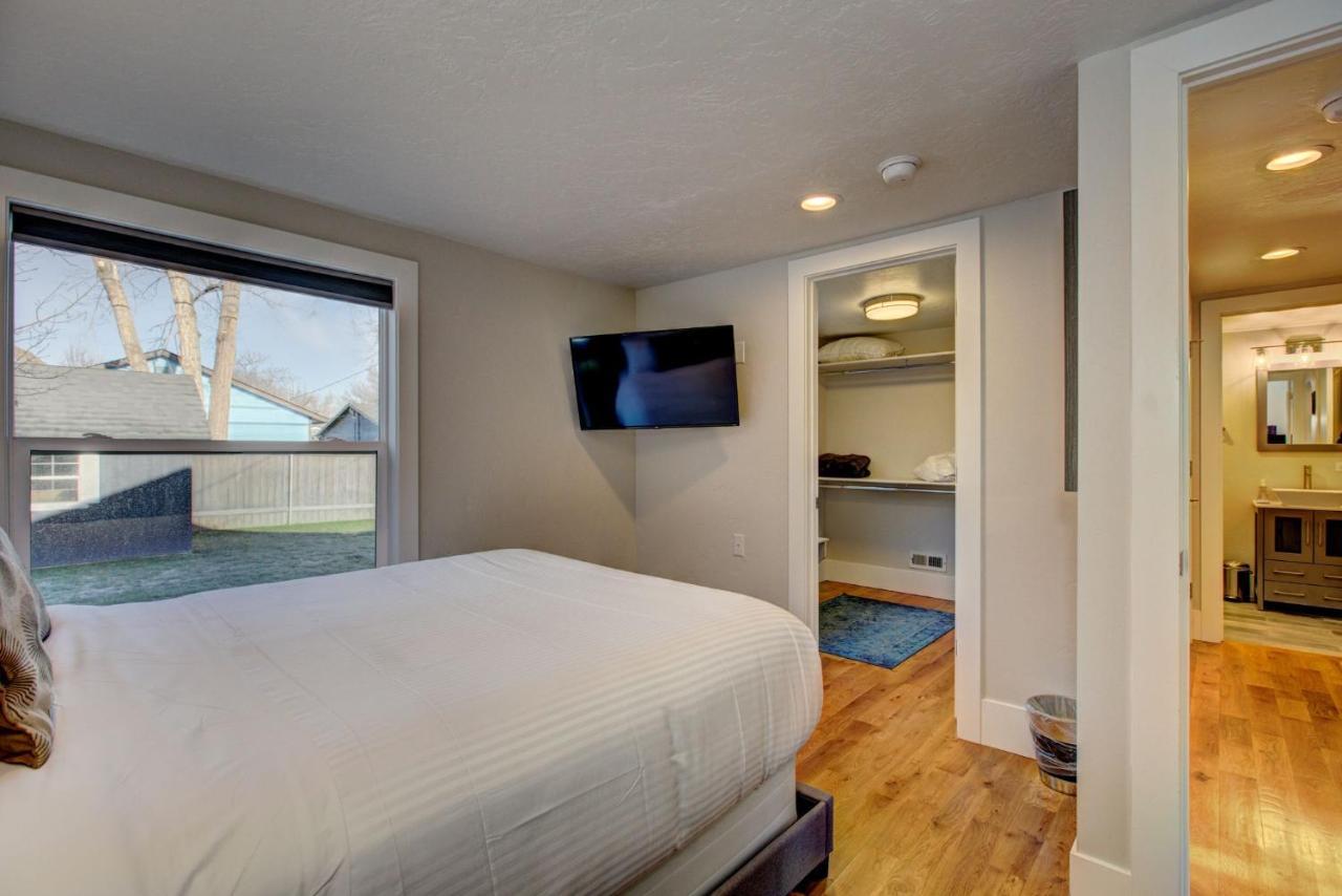 Little Blue Bungalow On Boise'S Bench, Pet Friendly, Fully Fenced Yard With Doggie Door! 2 Miles From Bsu, 5 Minutes From Downtown Boise, Desk And Workstation For Remote Workers, 2 Tv'S Large Walk-In Closet, Good For Mid-Term Stays 외부 사진